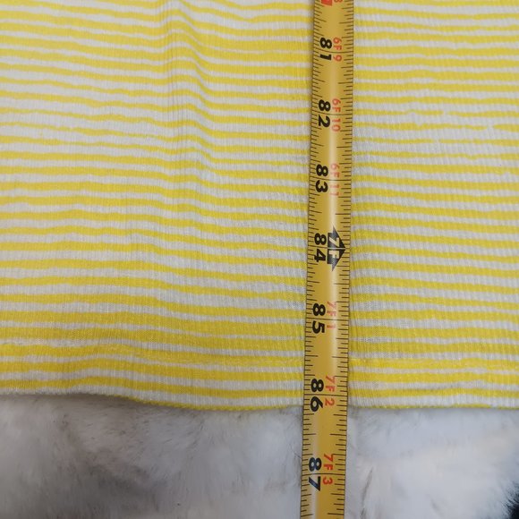 Old Navy yellow/white scarf - Picture 9 of 10